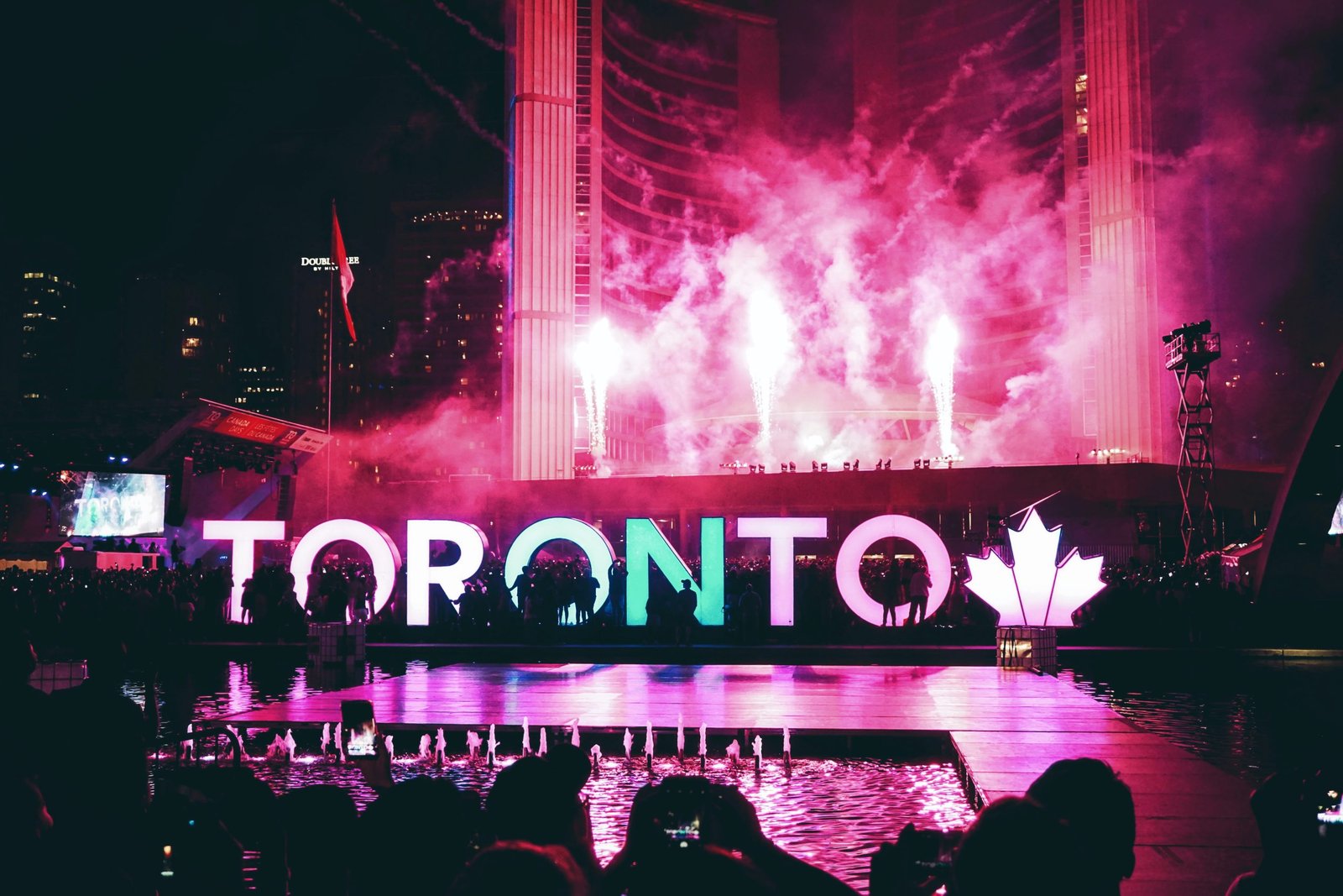 scholarship to study in canada, apply for scholarship in canada,what scholarships can i get, what can u get a scholarship for, what can i get a scholarship for, what are merit scholarships