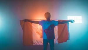 apply for scholarship in canada,what scholarships can i get,scholarship to study in canada,canada university scholarship,what can i get a scholarship for, what are merit scholarships